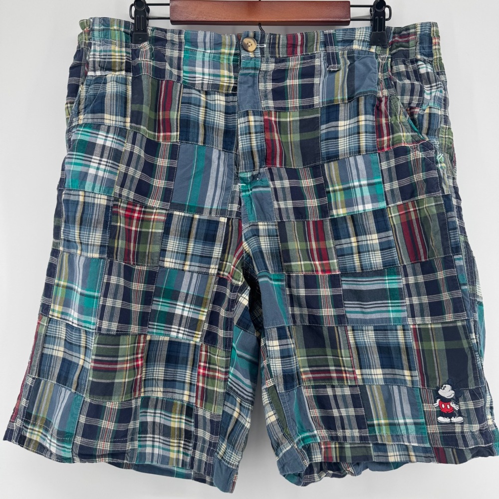Walt Disney World Patchwork Mickey Mouse Shorts‎ Mens 36 Blue Plaid Embroidered